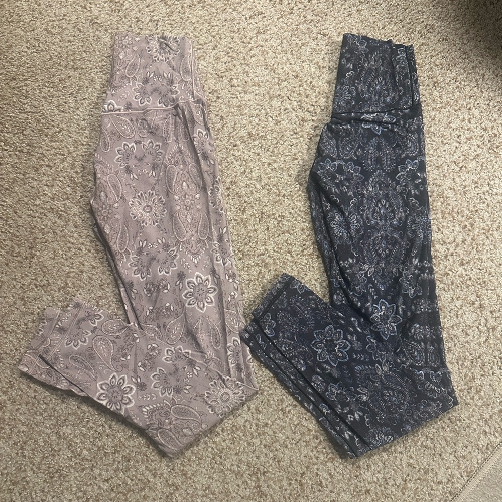 Floral Paisley Leggings Set - Beige and Navy